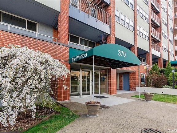2nd image of 370 Westchester Avenue #5C