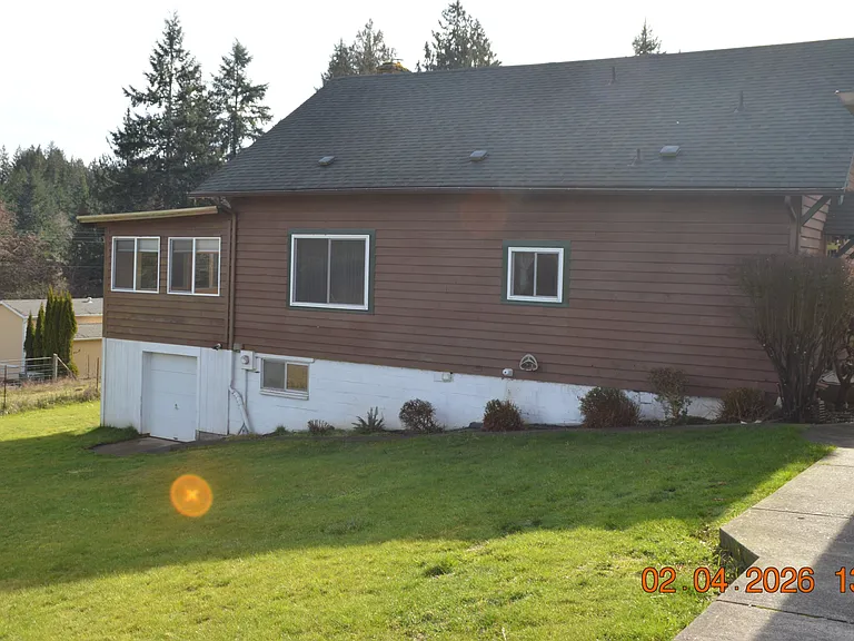 22308 Highway 30 — Photo 2