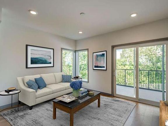 4th image of 400 Herron Dr #210
