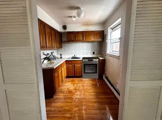 162-21 78th Rd #4, Fresh Meadows, NY 11366