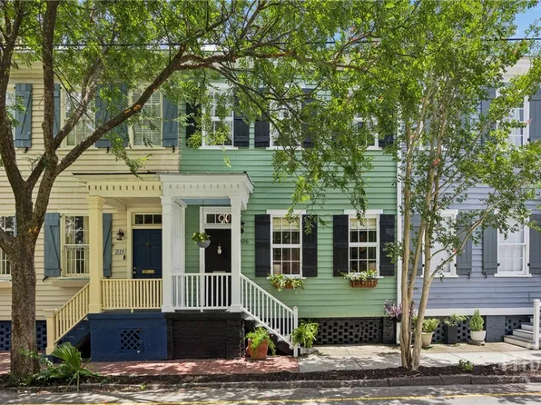326 Price Street, Savannah, GA 31401