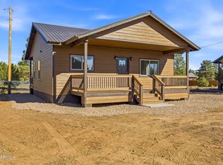 2224 Meadow Ln, Overgaard, AZ 85933