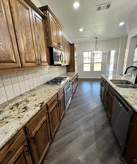 1123 Brigham Dr — Photo 7