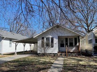 2436 Holmes Ave, Springfield, IL 62704