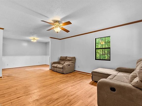 4th image of 6201 Three Loy Rd