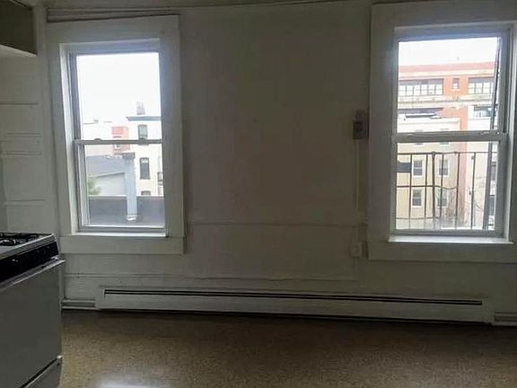 2nd image of 300 6th St #120