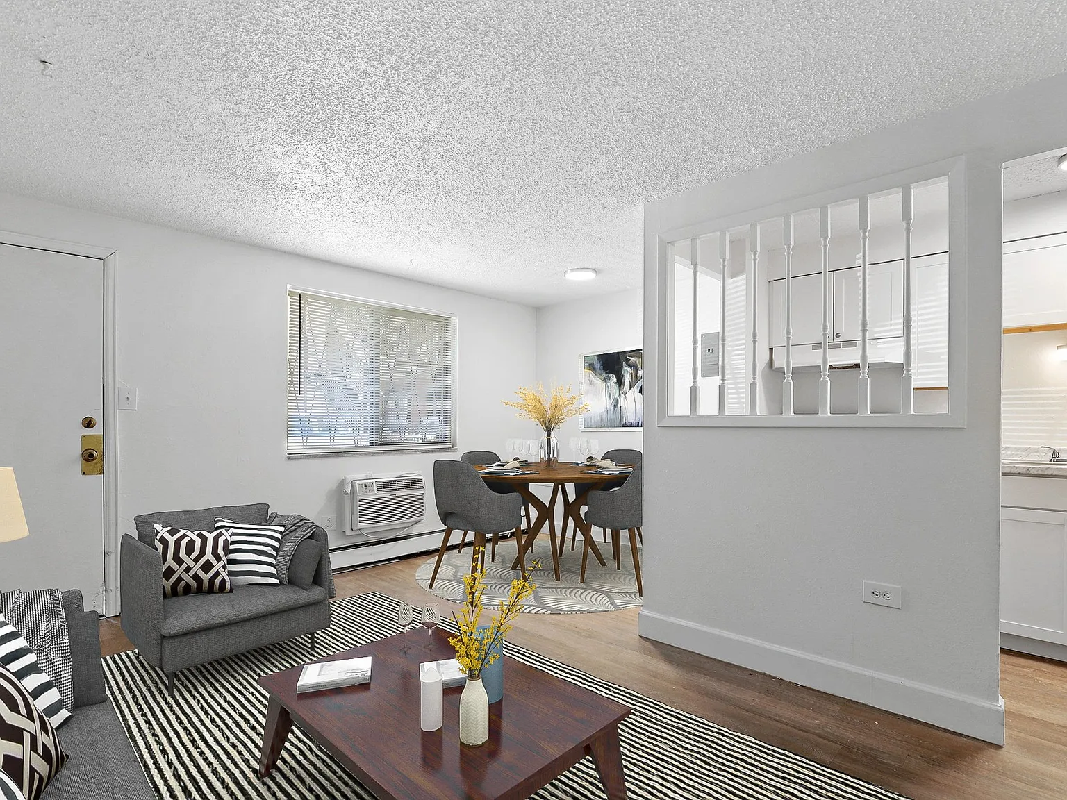 Candlewood Apartments — Photo 4