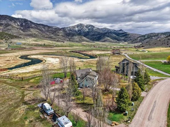 7727 S Pheasant Dr, Lava Hot Springs, ID 83246