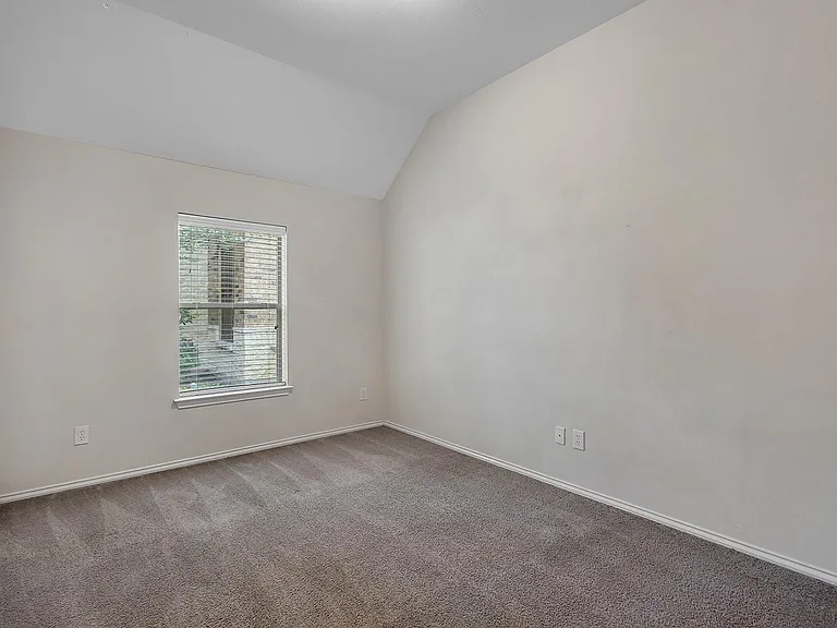 3711 Rocky Ledge Ln — Photo 22