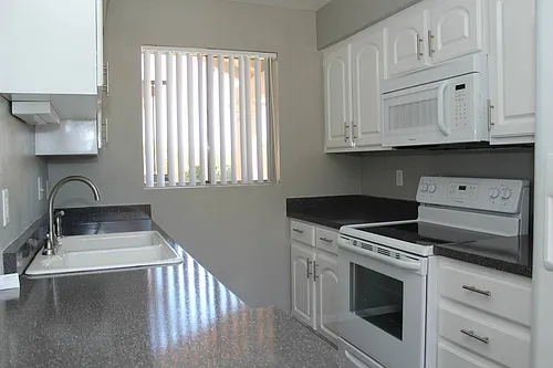 20421 N 3rd Dr #8 Photo 1 20421 N 3rd Dr #8 Photo 1