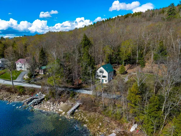 1068 Goose Pond Road, Canaan, NH 03741