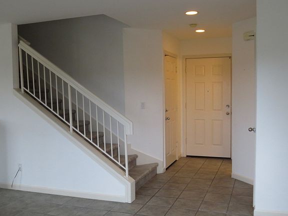 5th image of 3141 Grey Hawk Ct