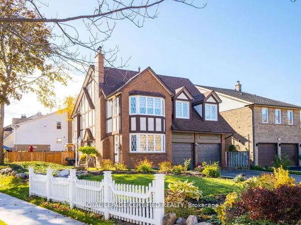 4174 Trellis Cres, Mississauga, ON L5L 2M2