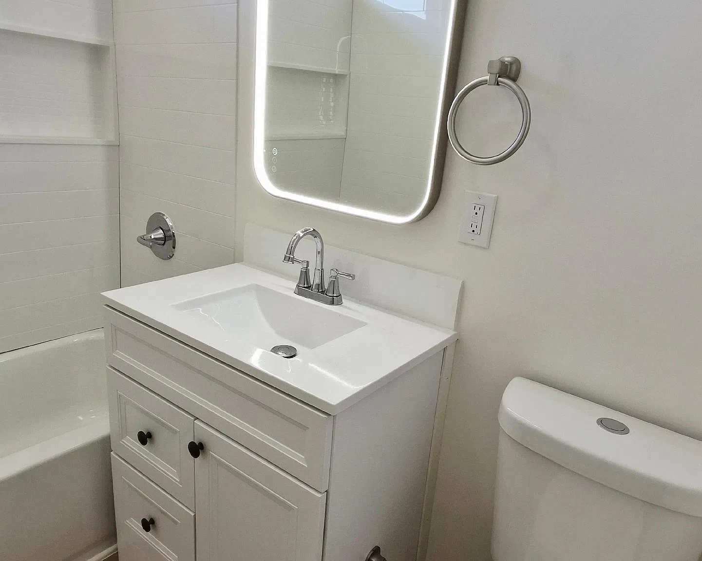 1 bed, 700 sqft, $1,725 — Photo 1