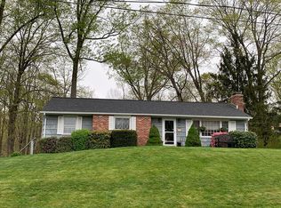 847 Farmington Dr, Cheshire, CT 06410