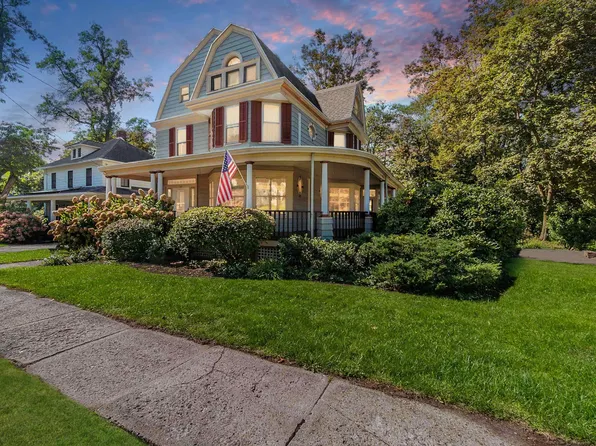 111 W Chester Street, Kingston, NY 12401