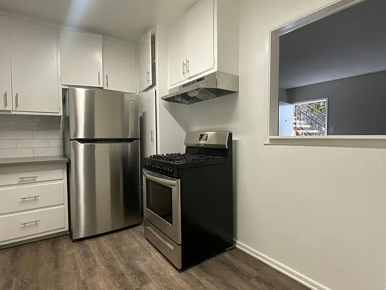 1046 S. Wooster St., Los Angeles, CA 90035 — Photo 8