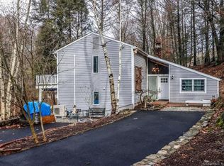 37 Inglenook Rd, New Fairfield, CT 06812