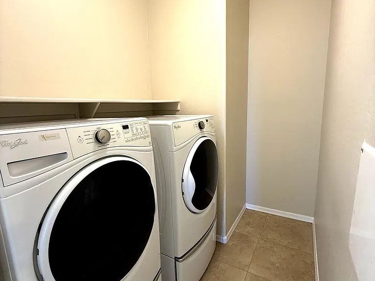 9237 W Coolbrook Ave — Photo 10