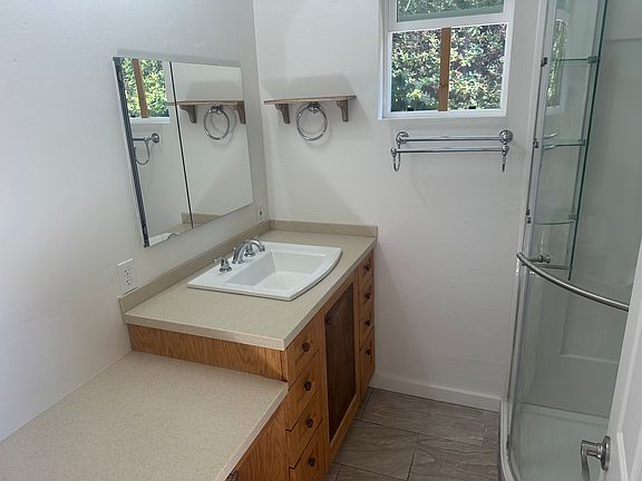 2nd image of 4593 Hollister Ave #2