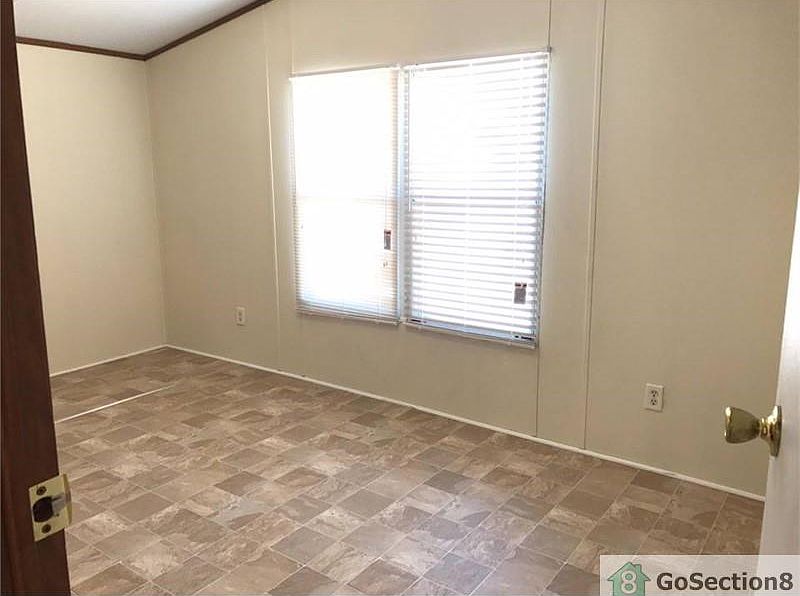 1st image of 2101 SW 38th St Lot 101