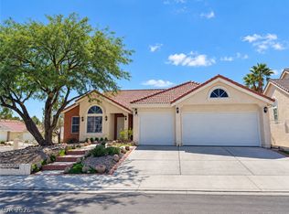 9713 Cascade Falls Ave, Las Vegas, NV 89117