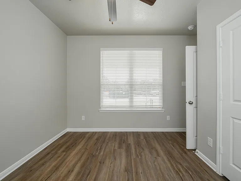 2047 Vintage Farms Way #1 — Photo 21