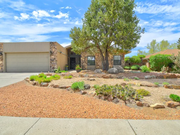 9608 Admiral Dewey Ave NE, Albuquerque, NM 87111