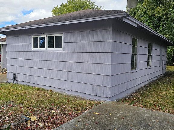 3rd image of 5703 Belneath St