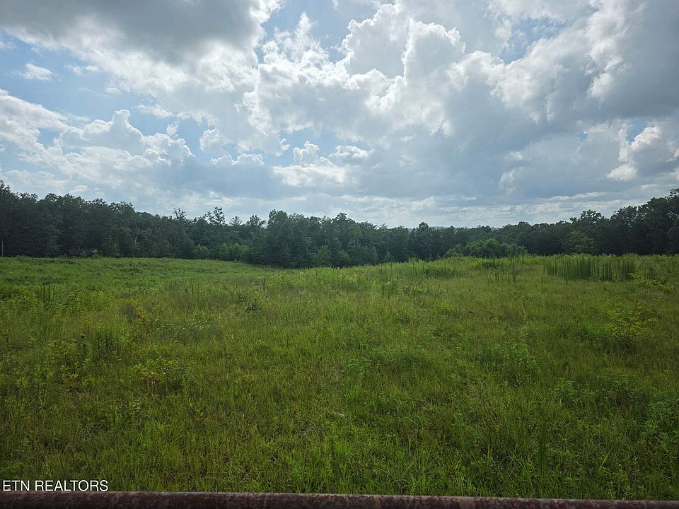 1st image of 304 Barnett Bridge Rd
