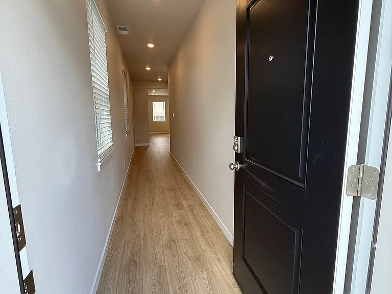 3558 SW Battaglia Ave — Photo 5