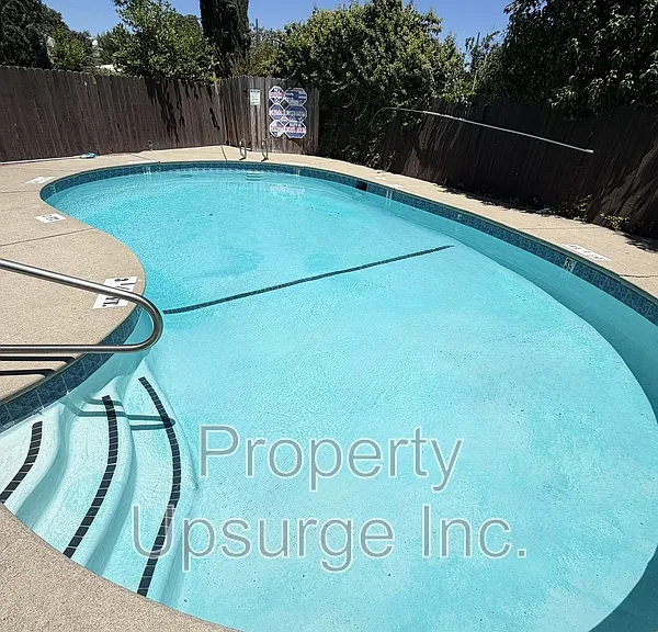 The Estate — Photo 21