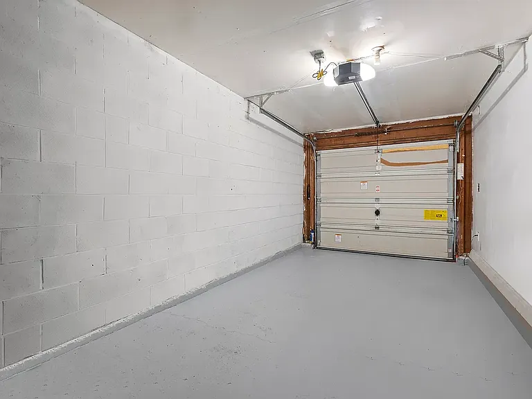 277 E Alpine Dr — Photo 16