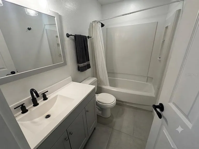 5355 SE 29th Pl — Photo 9