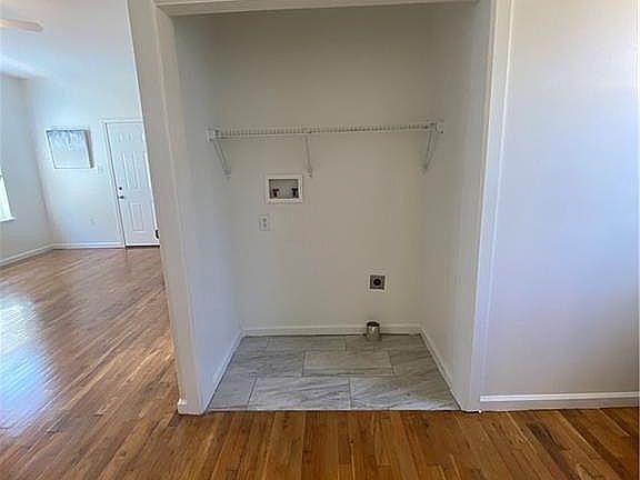 4th image of 1633 N Prieur St