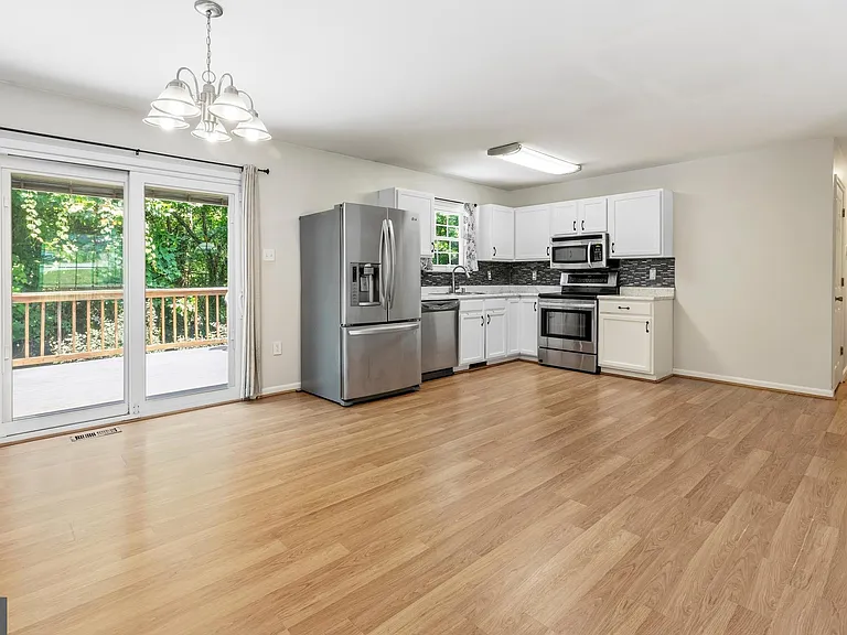 3535 Chesapeake Ave — Photo 7