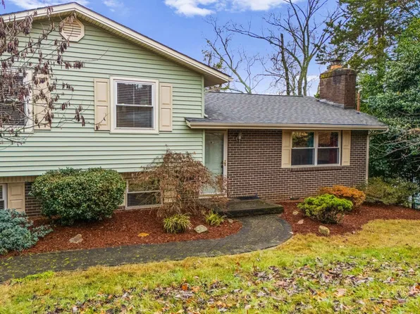 624 Clingman Dr, Knoxville, TN 37922
