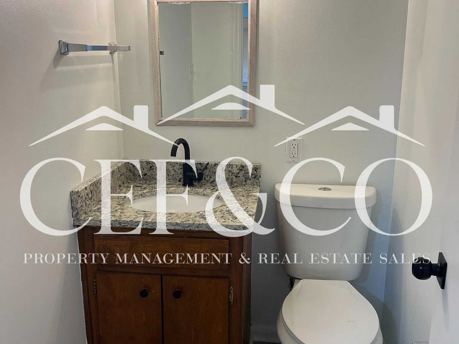 2 bed, 999 sqft, $1,095 — Photo 3