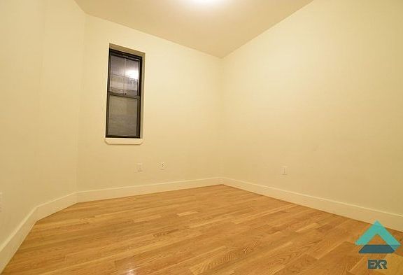 4th image of 40 Malcolm X Blvd APT 02F