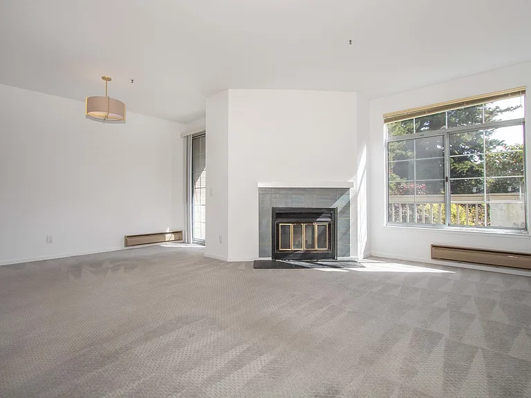 2060 Sutter St #205 — Photo 12