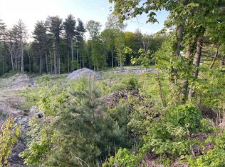 4 Foxboro Rd, Wrentham, MA 02093