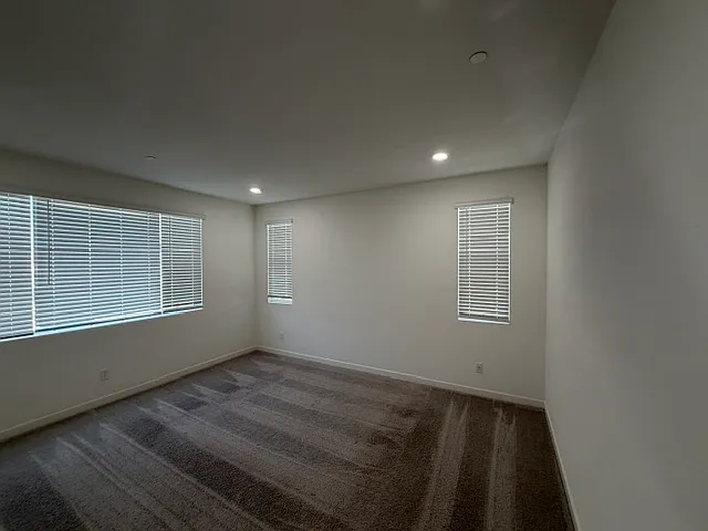 572 Willow Bnd — Photo 34