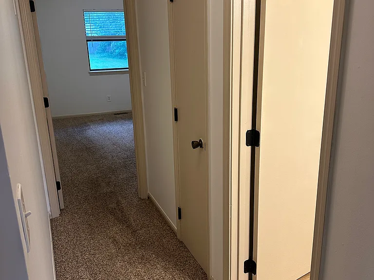 410 NE 81st St #410 — Photo 3