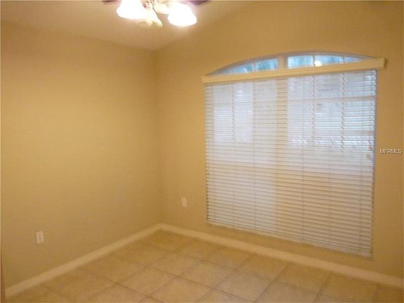4th image of 300 W Ethelene St