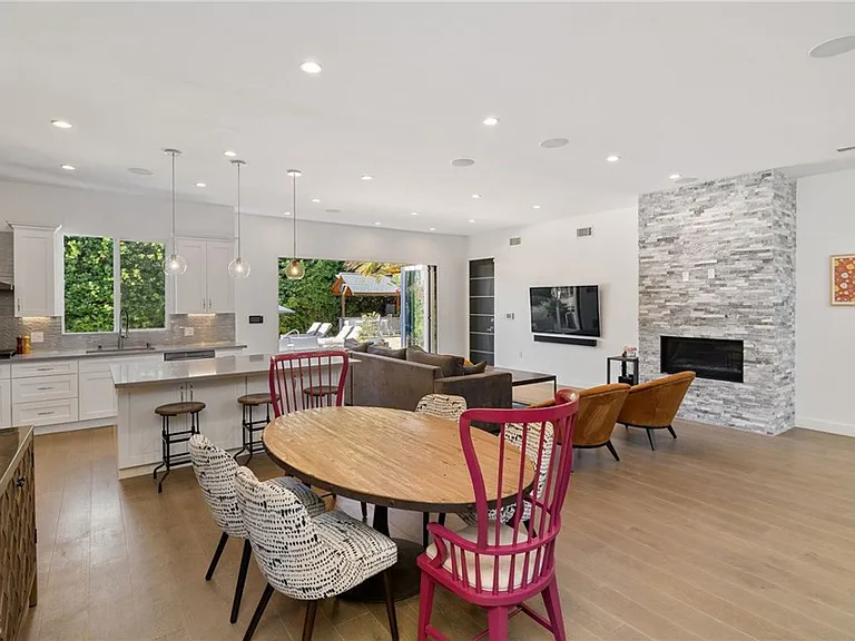 5541 Matilija Ave — Photo 6