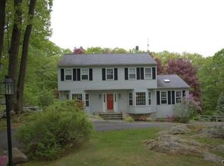 17 Marc Rd, Danbury, CT 06810