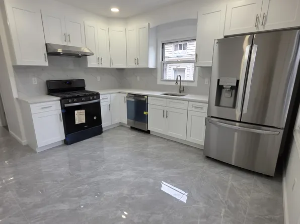 142 Fremont Ave Floor 2, Staten Island, NY 10306