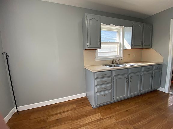 3rd image of 2321 Avenue F