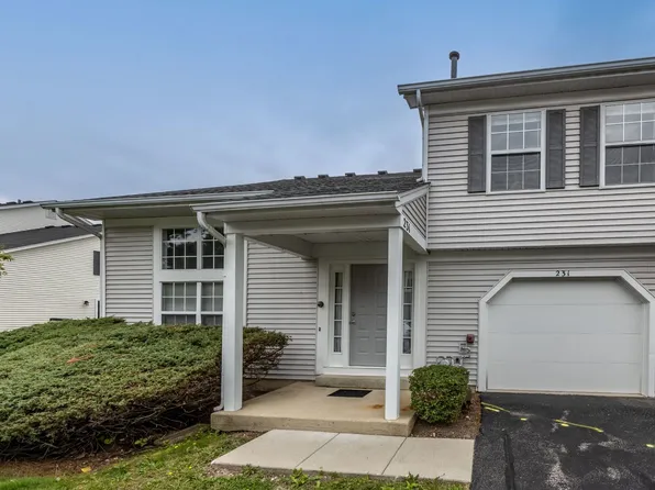 231 Teak Ln #231, Streamwood, IL 60107