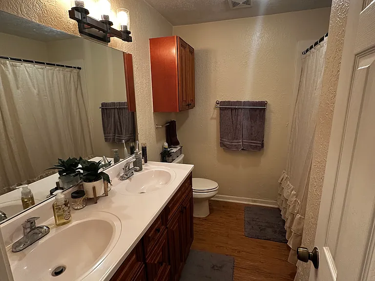 420 University Oaks Blvd — Photo 12
